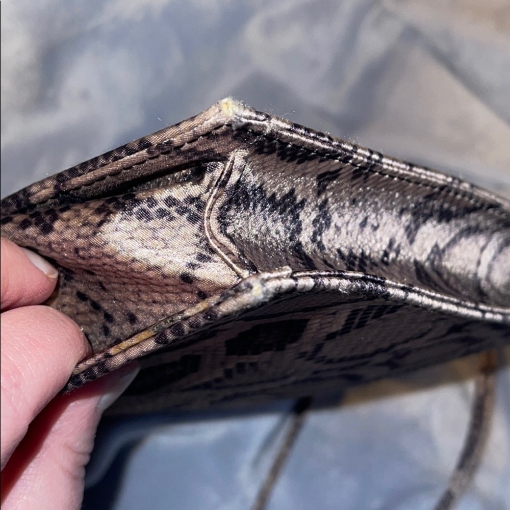 Enzo Angiolini Brown Snakeskin Print MicrofiberBag - Picture 7 of 15